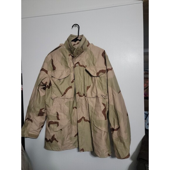 US Military Field Jacket Coat Cold Weather Desert Camouflage Sm Regular - Picture 1 of 5